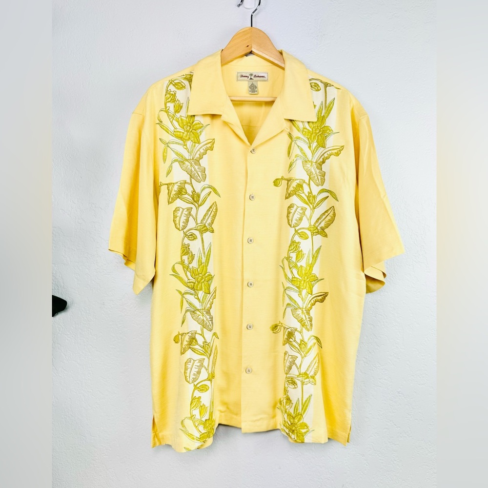 Tommy Bahama Hibiscus Leaf Floral Yellow Silk Button Down Shirt Size Large